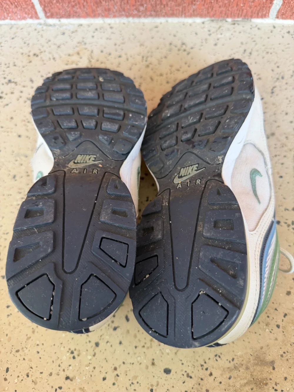 2008 Nike Air Max 97 Womens Size 8.5 green blue grey color sneaker shoes‎